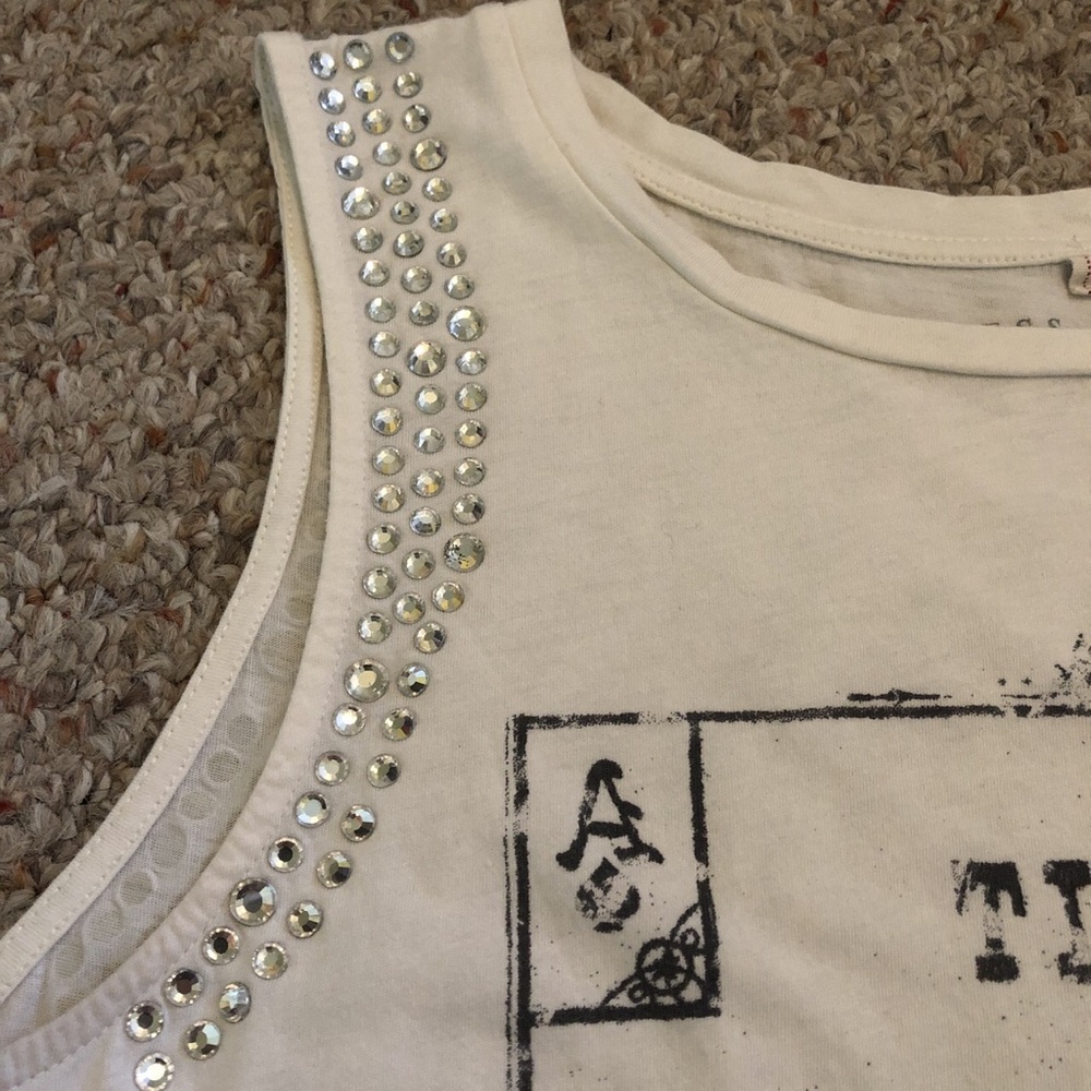 Tank with Rhinestone - Picture 2 of 4